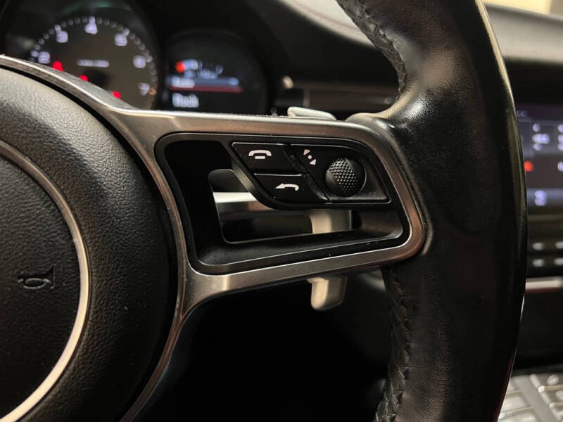 2018 Porsche Macan S