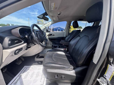 2018 Chrysler Pacifica Touring L