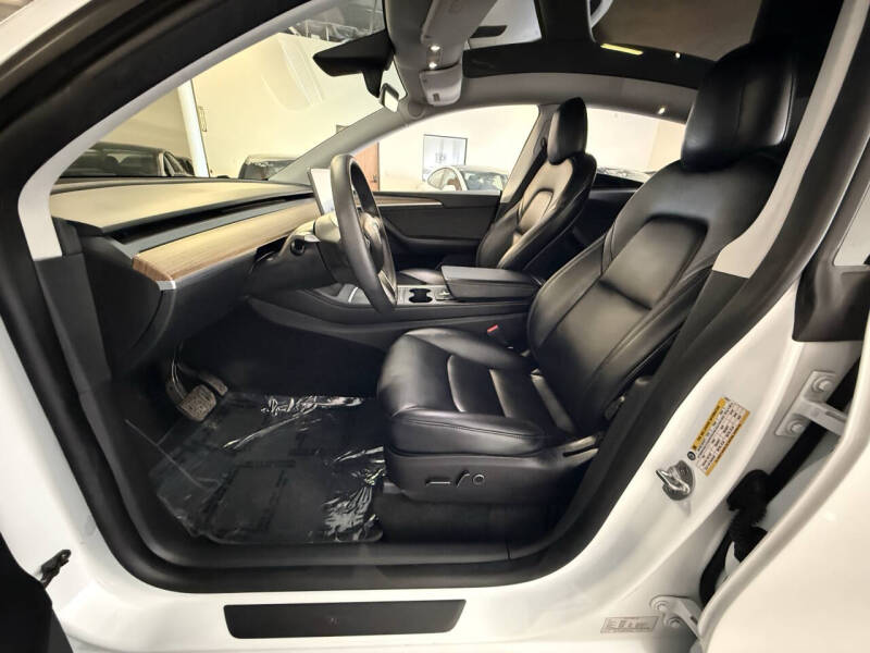 2022 Tesla Model Y Long Range - Photo 28