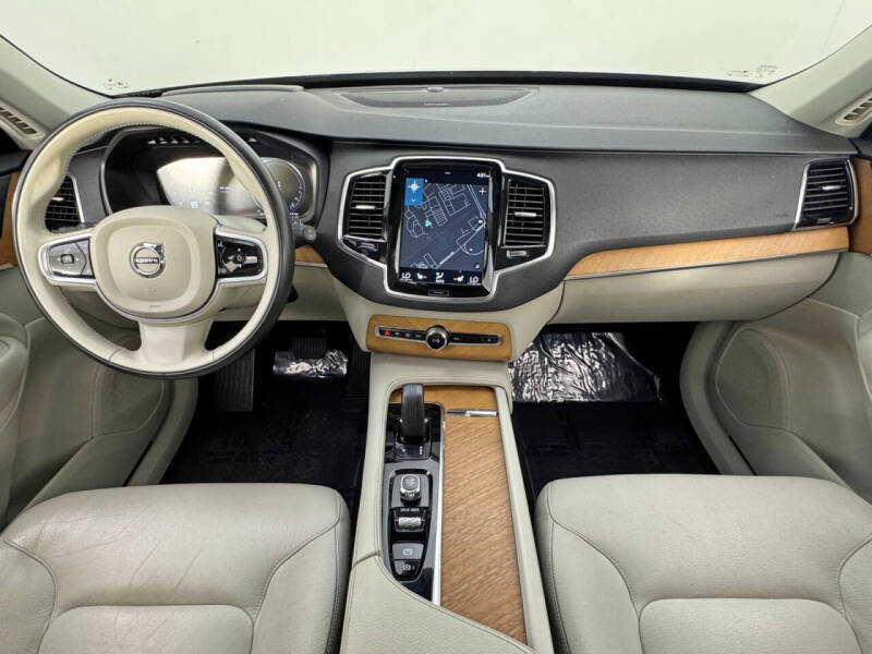 2021 Volvo XC90 Recharge T8 Inscription Expression 7P