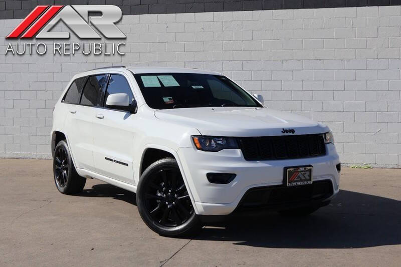 2018 Jeep Grand Cherokee Altitude