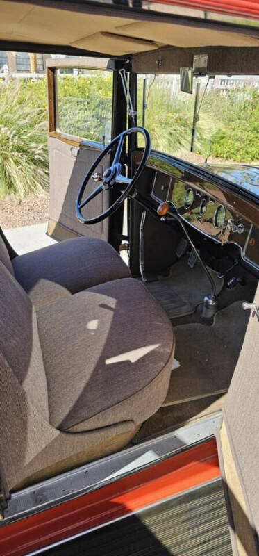 1931 Packard 826 SEDAN