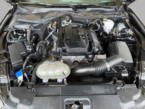 2021 Ford Mustang EcoBoost