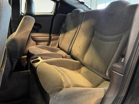 2004 Saturn Ion 3