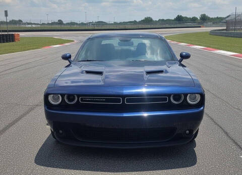 2017 Dodge Challenger SXT