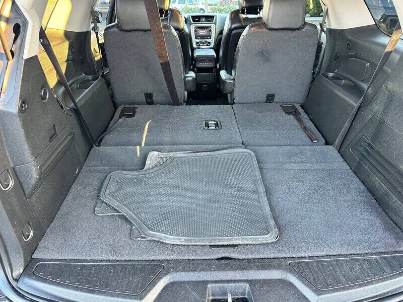 2015 GMC Acadia SLT-1