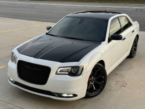 2019 Chrysler 300 S