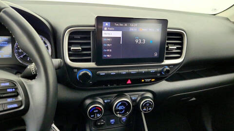 2021 Hyundai Venue SEL