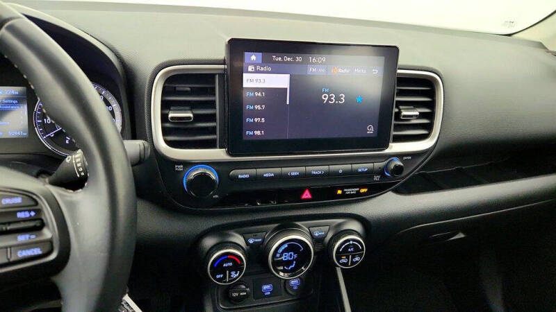 2021 Hyundai Venue SEL