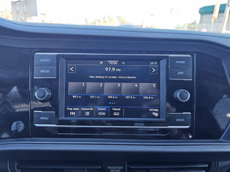 2024 Volkswagen Jetta SE