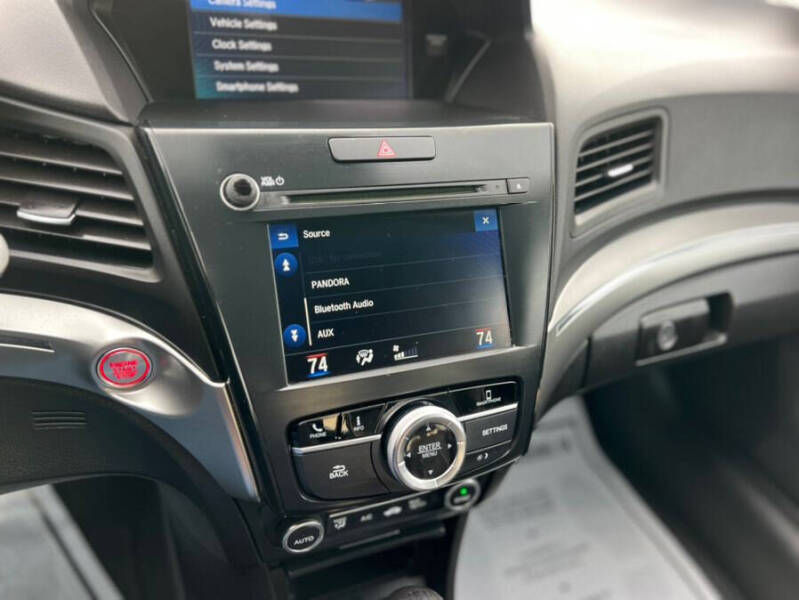 2019 Acura ILX w/Premium