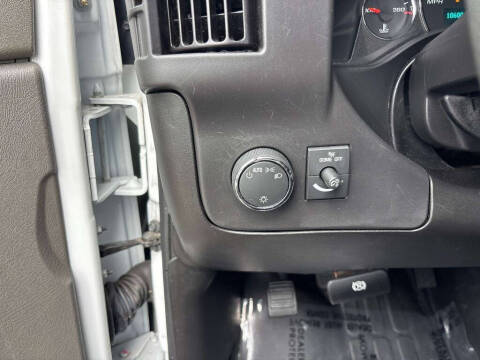 2024 Chevrolet Express 2500