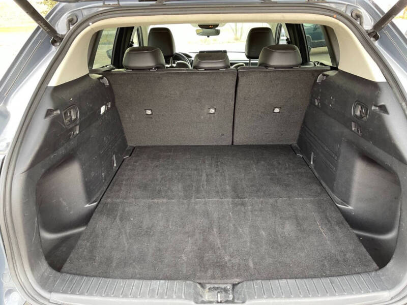 2024 Mazda CX-50 2.5 S Preferred