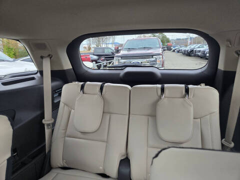 2022 Ford Explorer Platinum