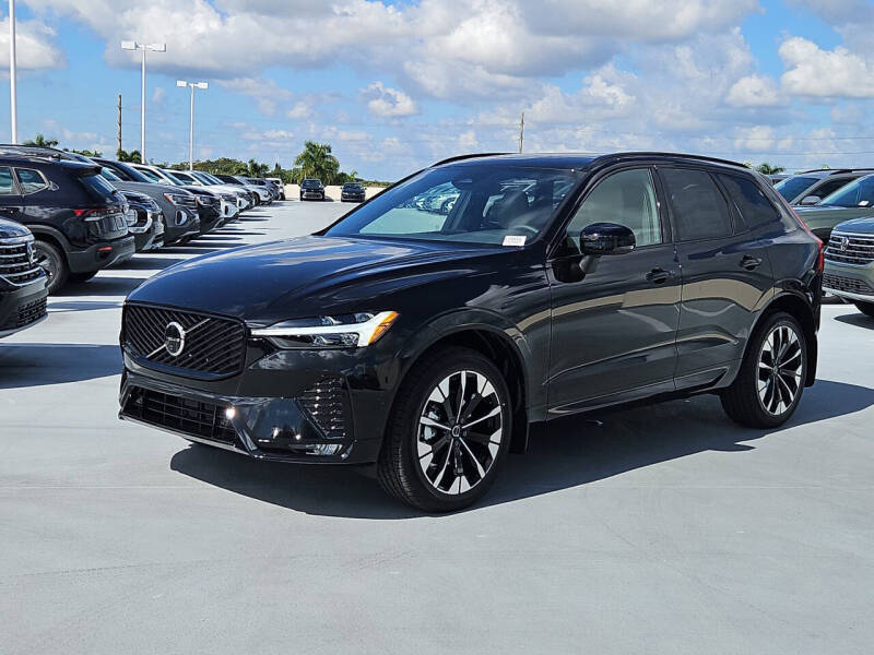 2026 Volvo XC60 B5 Plus