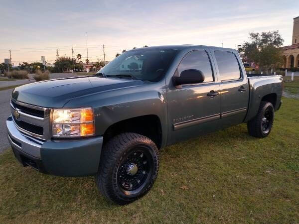 2011 Chevrolet Silverado 1500 for sale at Noble Auto Sales in Englewood FL