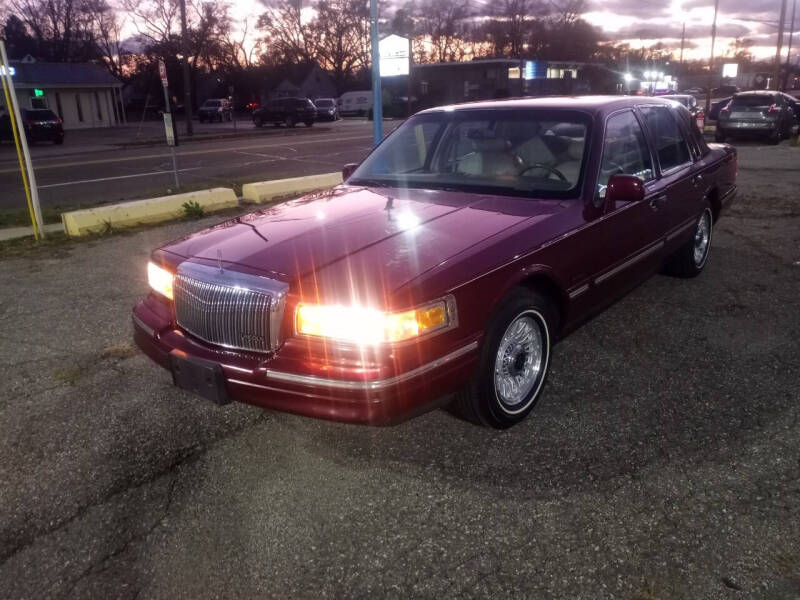 1997 Lincoln Town Car EXECUTIVE photo 5