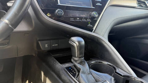 2018 Toyota Camry SE