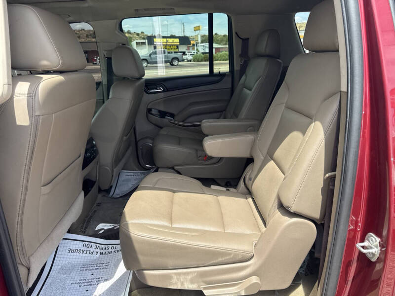 2017 GMC Yukon XL SLT