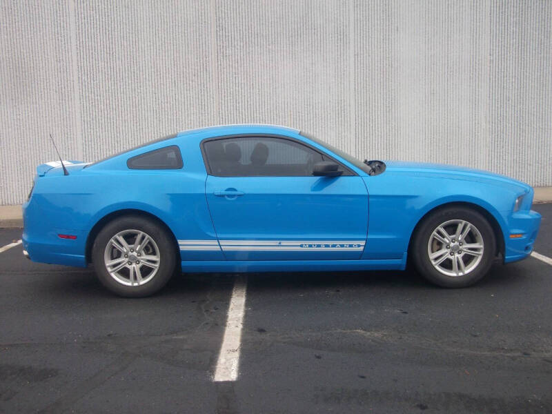 2013 Ford Mustang V6
