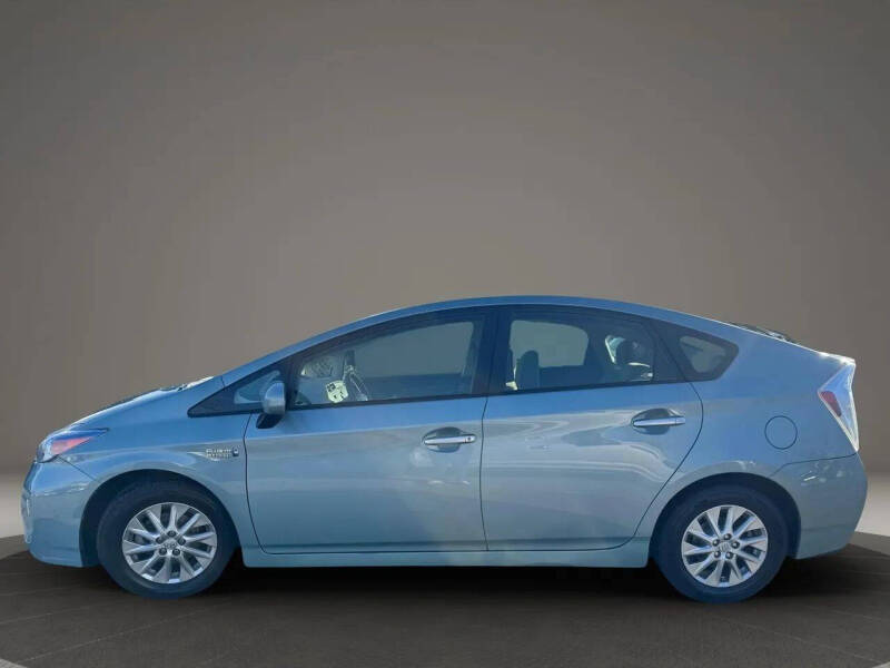 2015 Toyota Prius Plug-in Hybrid