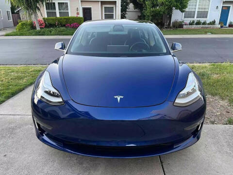 2020 Tesla Model 3 Long Range