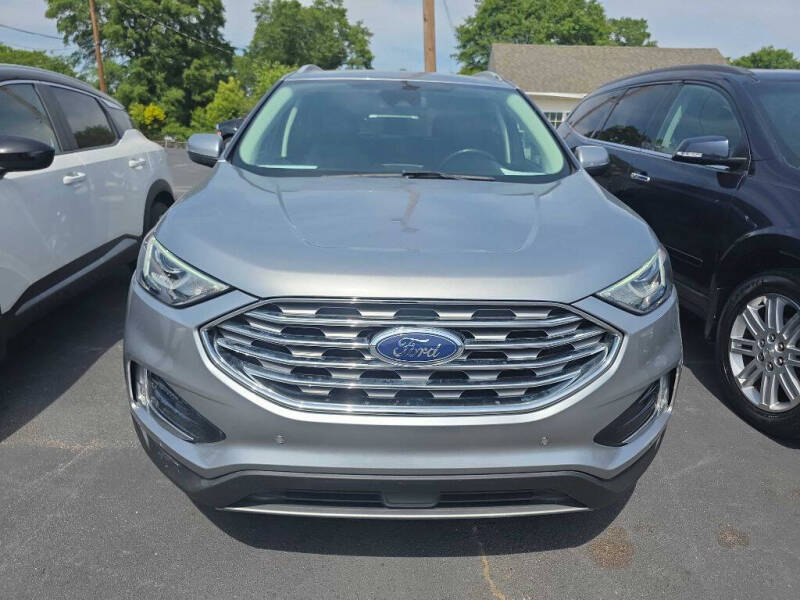 2020 Ford Edge Titanium