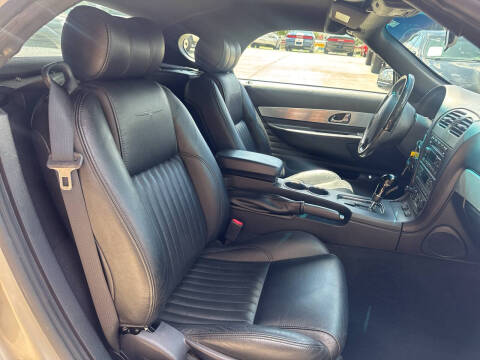 2004 Ford Thunderbird Deluxe