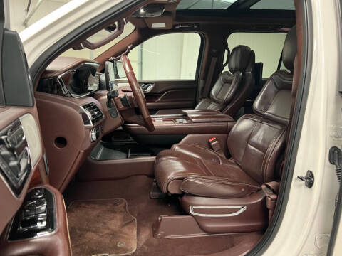 2018 Lincoln Navigator L Black Label