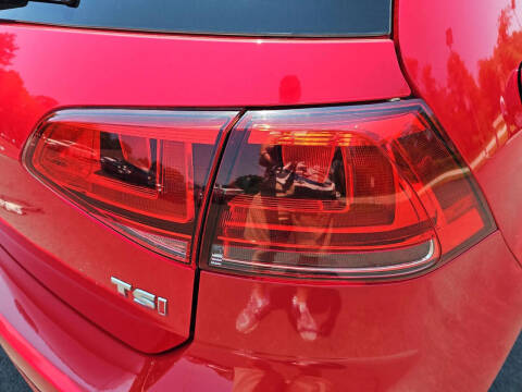 2016 Volkswagen Golf