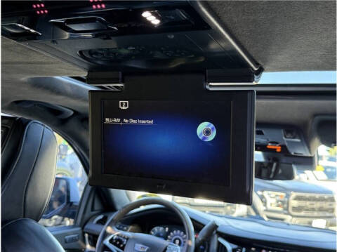 2019 Cadillac Escalade Platinum