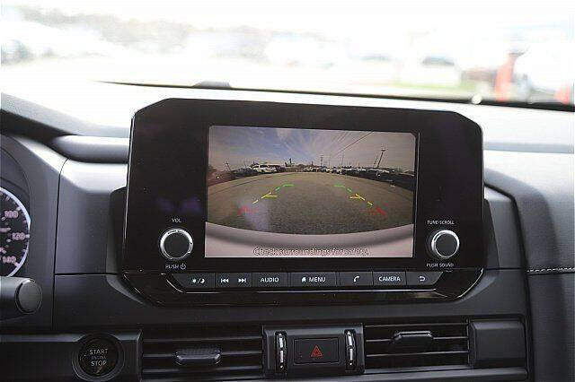 2025 Nissan Pathfinder S