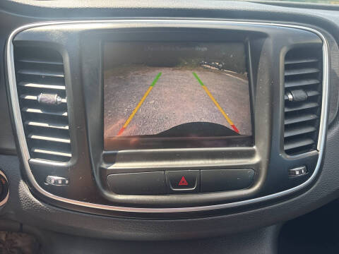 2016 Chrysler 200 Limited