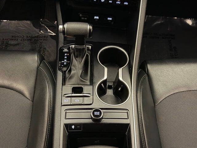 2023 Kia K5