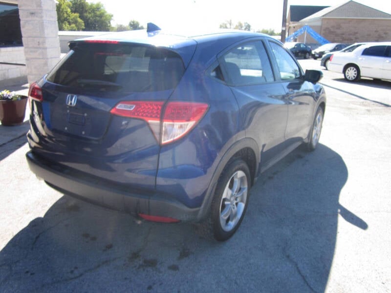 2016 Honda HR-V EX photo 4