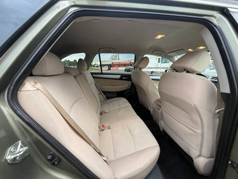 2017 Subaru Outback 2.5i Premium