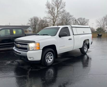 2011 Chevrolet Silverado 1500 for sale at CarSmart Auto Group in Orleans IN