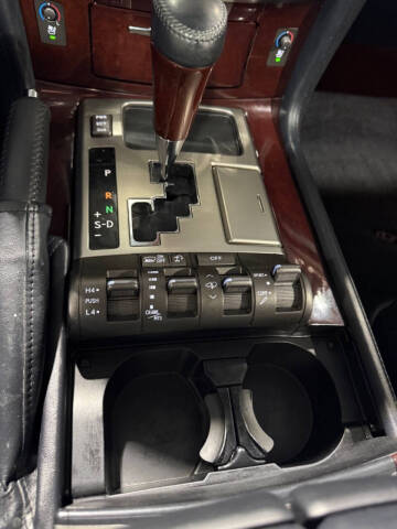 2013 Lexus LX 570