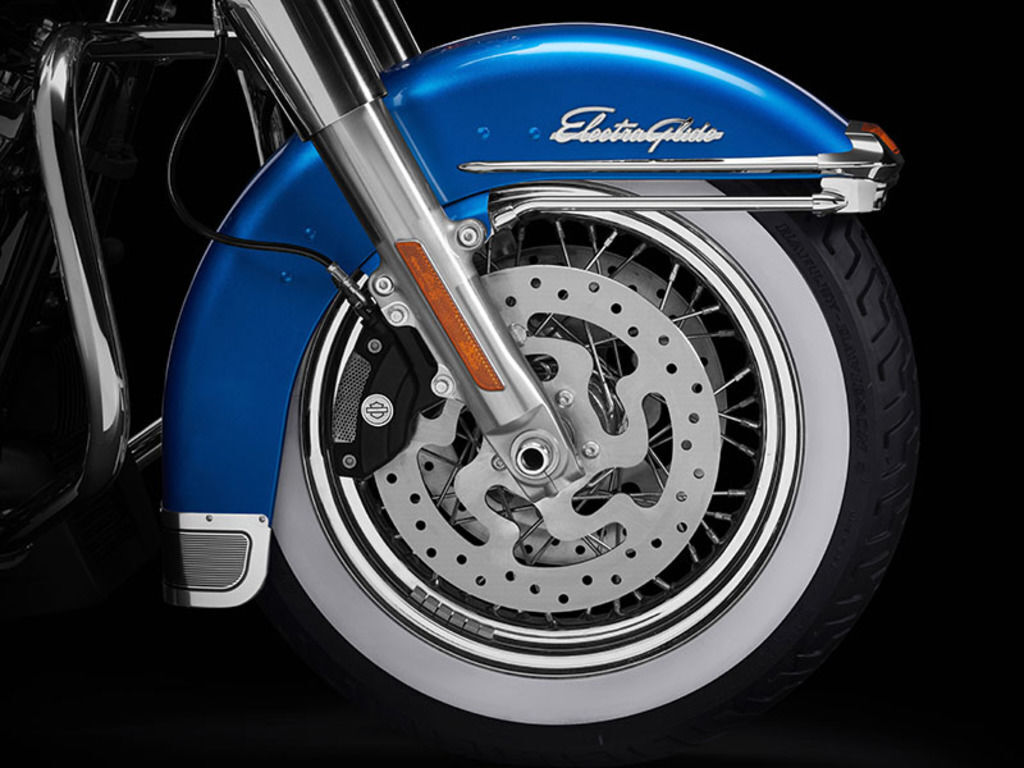 2021 Harley-Davidson® FLH - Electra Glide® Revi 22