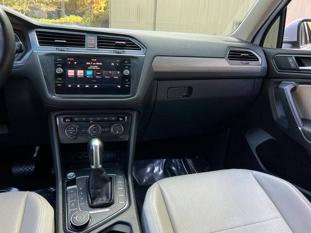 2018 Volkswagen Tiguan 2.0T SEL 4Motion