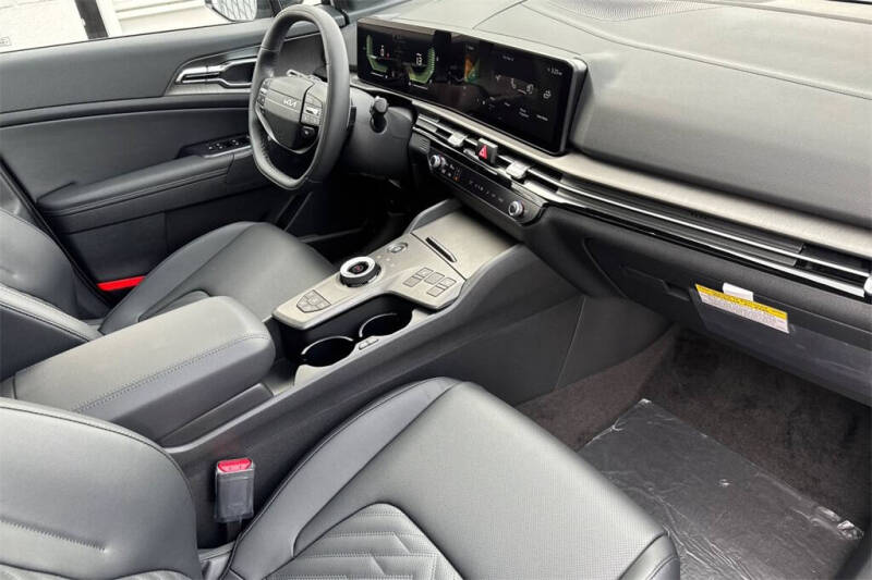 2026 Kia Sportage Plug-In Hybrid X-Line