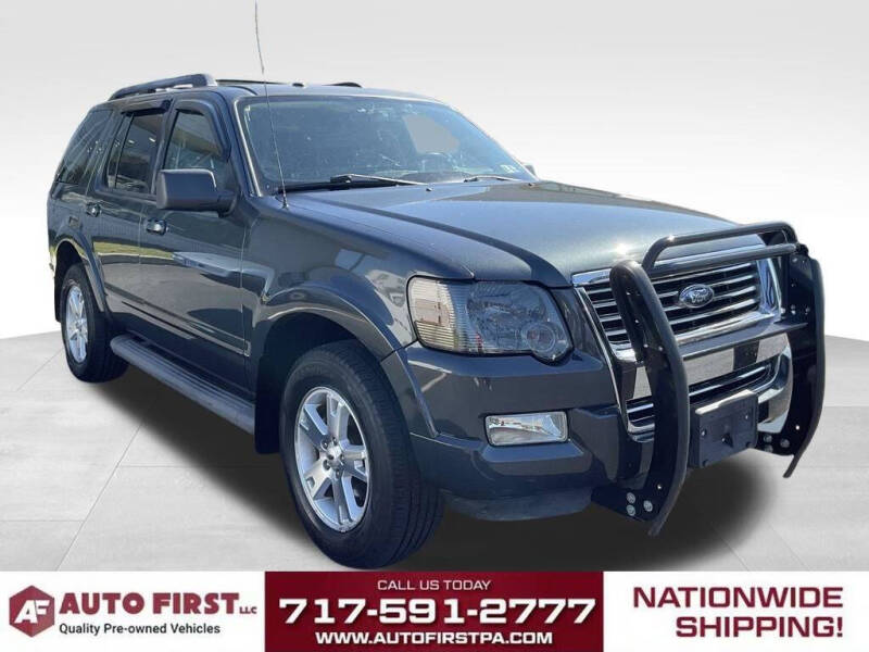 2010 Ford Explorer XLT 4x4's photo