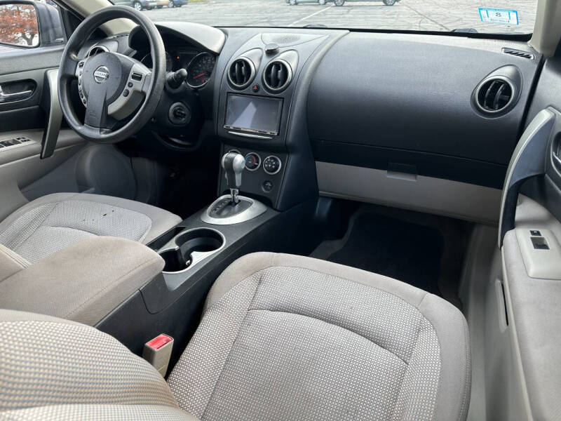 2011 Nissan Rogue SV