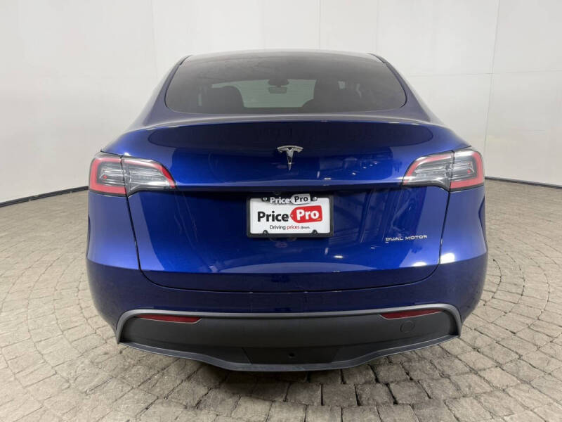 2024 Tesla Model Y Long Range