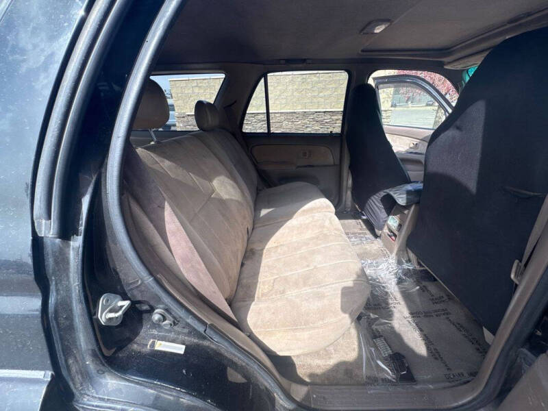 2002 Toyota 4Runner SR5