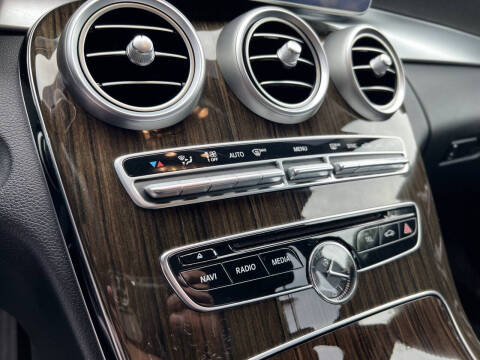 2015 Mercedes-Benz C-Class C 300