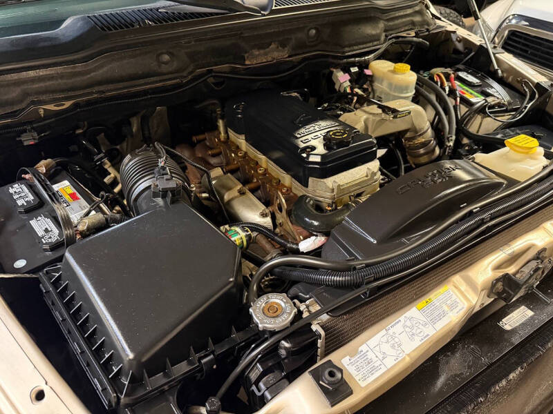 2004 Dodge Ram 2500 SLT