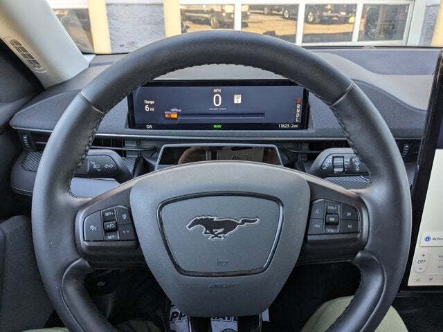 2024 Ford Mustang Mach-E Select