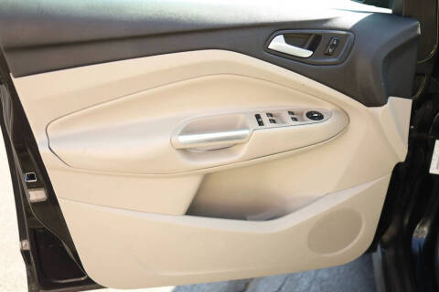 2013 Ford C-MAX Hybrid SE