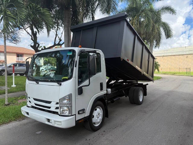 2019 Isuzu NPR-HD